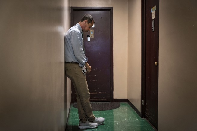 Anthony Weiner far behind in NYC council primary with race to be decided by ranked choice count