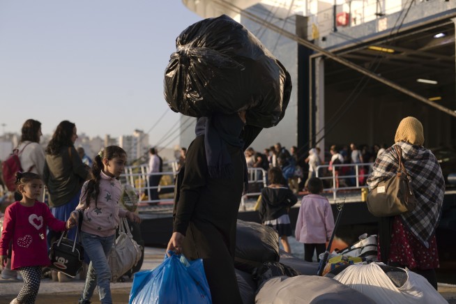 The Latest: Croatia detains 2 migrants for hijacking bus