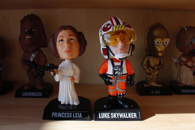 Milwaukee museum features thousands of bobbleheads