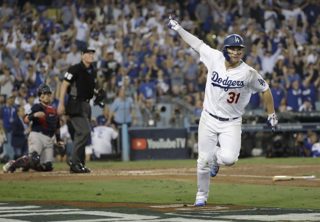 Late, late show: Dodgers beat Red Sox in longest Series game