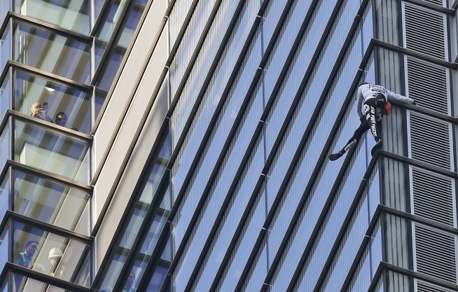 'French Spiderman' barred from climbing UK buildings