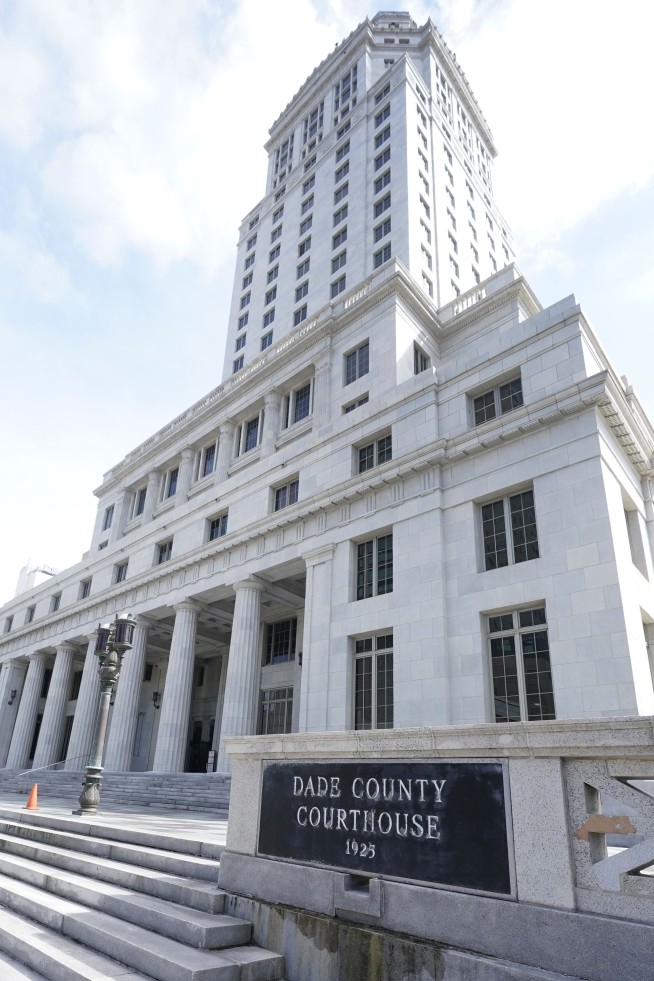 Historic downtown Miami courthouse to open after inspection