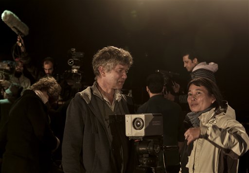 Egypt detects 'impressive' anomaly in Giza pyramids