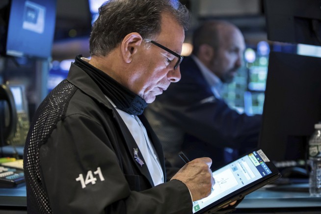 Tech sector leads stocks lower as inflation remains high