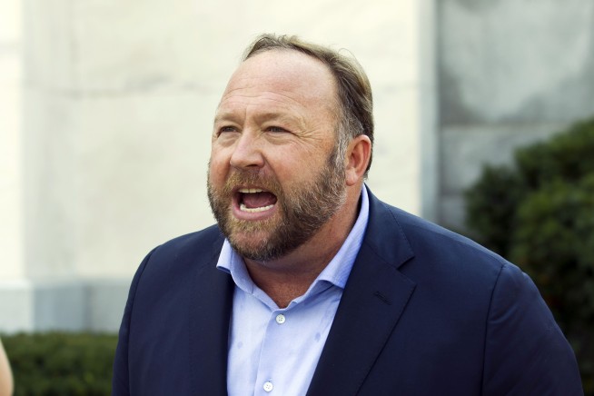 Jury selected for Alex Jones' Sandy Hook defamation trial