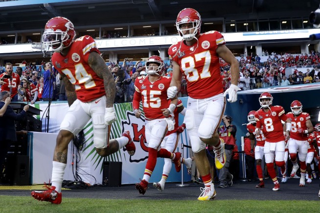 The Latest: Super Bowl honors Kobe with moment of silence