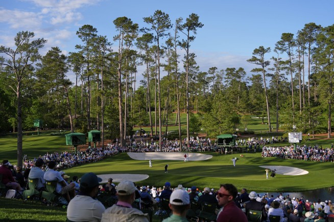 Scottie Scheffler gets a break from an azalea, escapes a magnolia and trails by 3 at the Masters