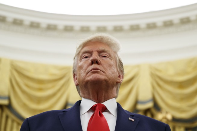 AP source: DOJ review of Russia probe now a criminal inquiry