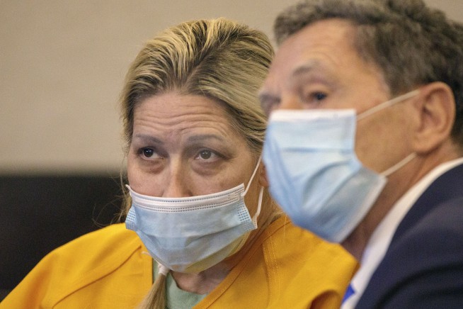 Bail denied for California mom in drunken teen party case