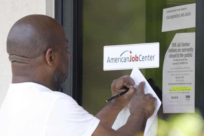 Jobs report Friday is expected to end record hiring streak