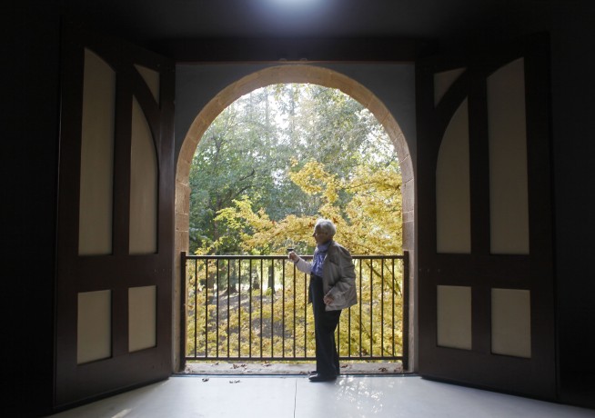 California winemaker Peter Mondavi fought to control winery