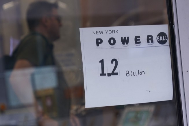 Powerball prize up to $1.5 billion, 3rd-largest ever in US