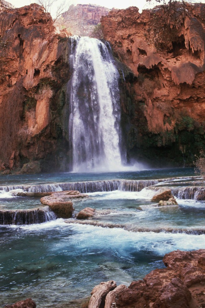 Flooding forces 200 evacuations near Grand Canyon waterfalls