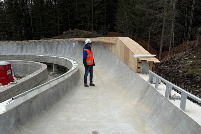 Controversial Cortina sliding track for 2026 Olympics taking shape as deadline approaches