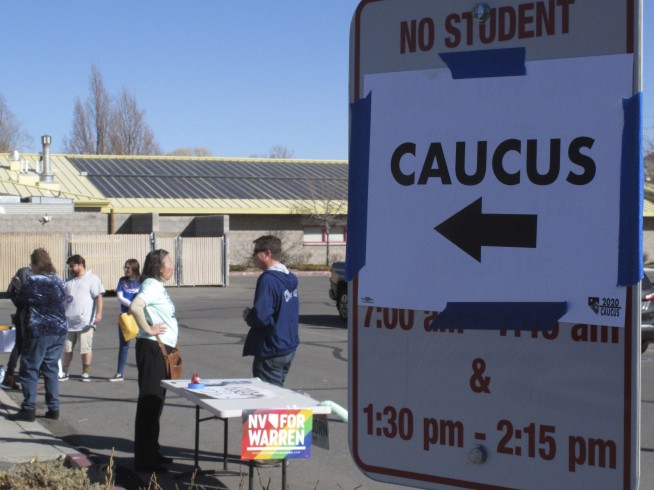 Sanders wins Nevada caucuses, takes national Democratic lead