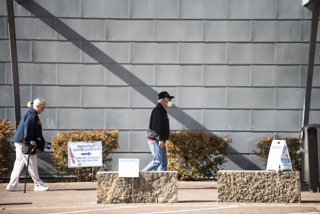 Live updates: Democrats nominate O’Rourke for Texas governor