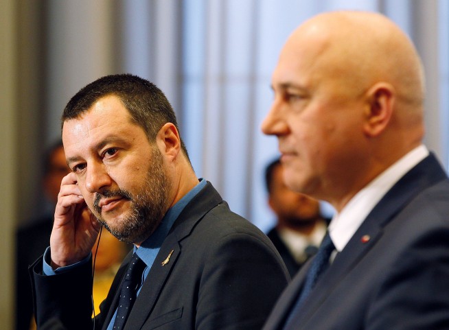 Italy's Salvini seeks to build new European order with Poles