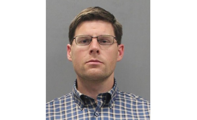 Virginia doctor sentenced to 40 years in opioid case