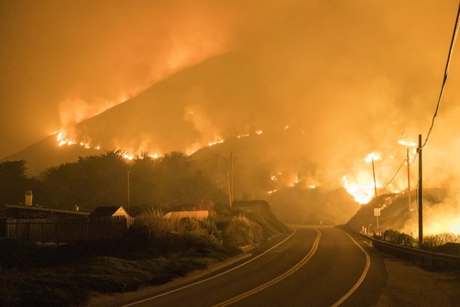 Wildfire along California's Big Sur forces evacuations