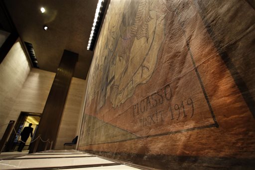 A farewell to art: NY eatery's big Picasso to move