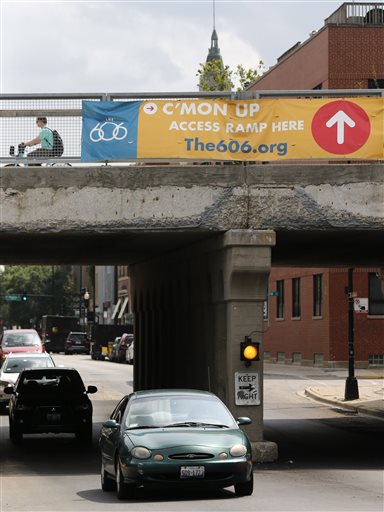 Abandoned Chicago railway reborn as commuter corridor