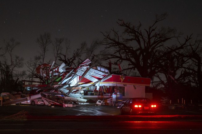 18 dead amid reported tornadoes, other storms in the South