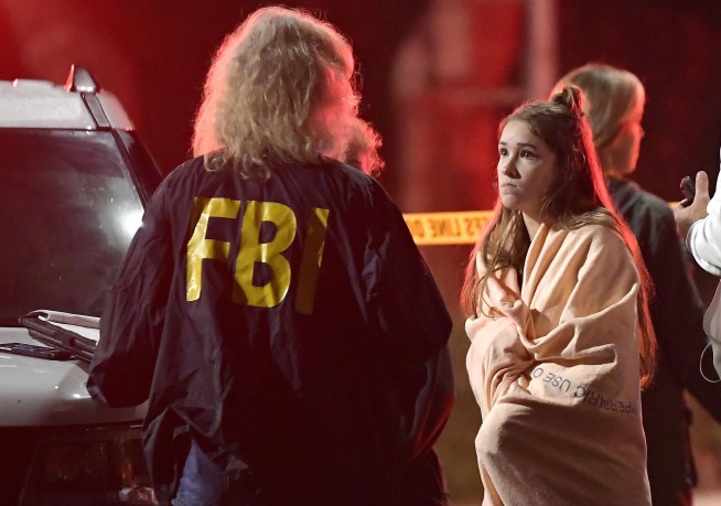 13 dead including gunman in shooting at California bar