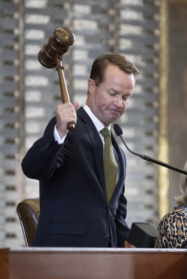 Texas senator ends 15-hour filibuster, voting bill passes