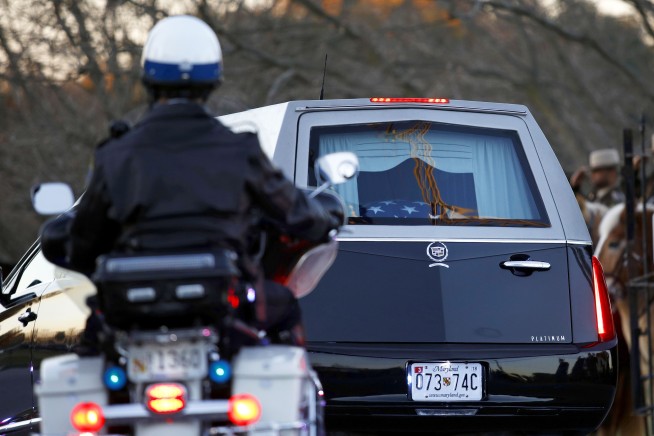 Review board says Baltimore detective likely killed himself