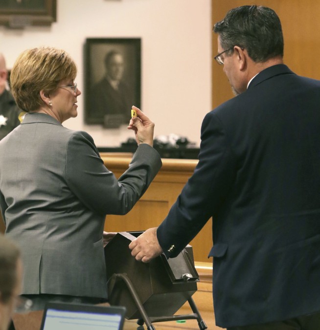 Verdict rejected in Slender Man stabbing case; jury works on