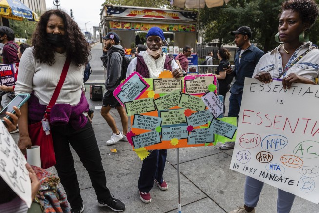 Judge won't stop vaccine mandate for NYC cops, other workers