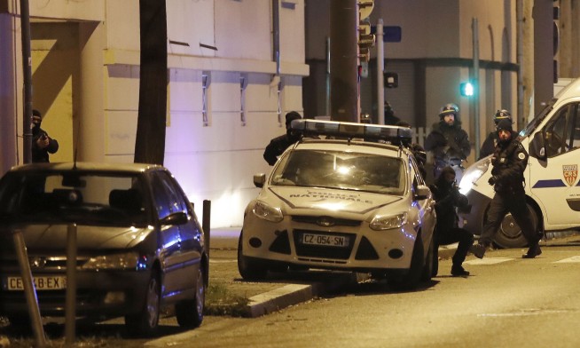 Video captures aftermath of France attack suspect shootout