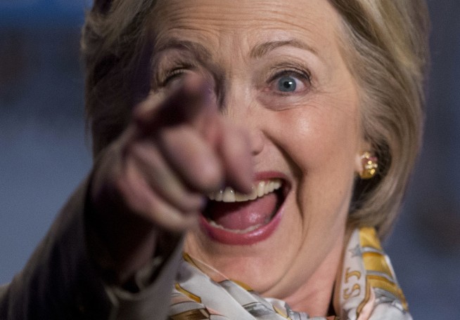 Trump, Clinton win big in NY, push closer to nomination