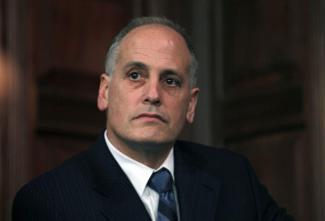 Reports: Cuomo vaccine czar's loyalty calls raise concerns