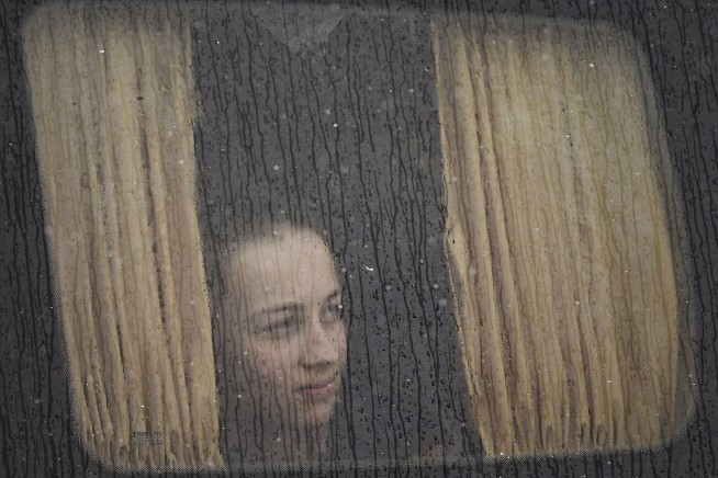 Suffering goes on in encircled Mariupol as evacuation fails