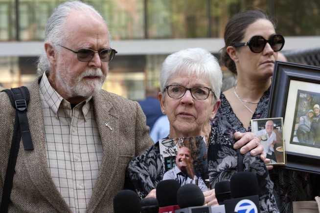 Captain sentenced to 4 years for criminal negligence in fiery deaths of 34 aboard scuba boat