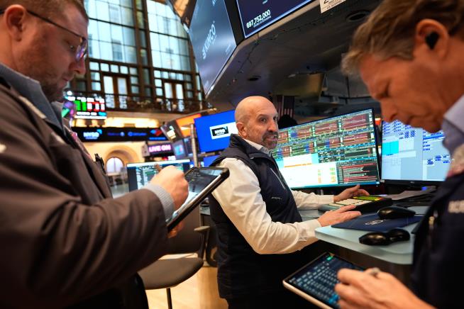 US stocks erase sharp losses, while oil prices leap on worries about Iran war