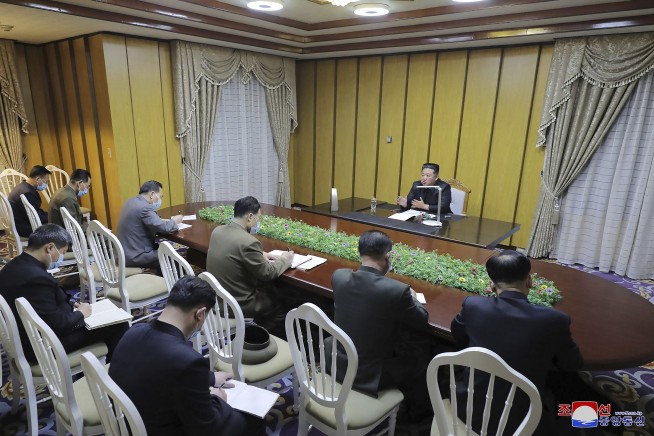 N. Korea reports 6 deaths after admitting COVID-19 outbreak