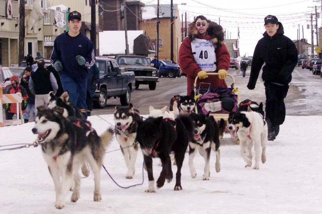 3rd Iditarod champion, nicknamed 'Yukon Fox,' dies at 79