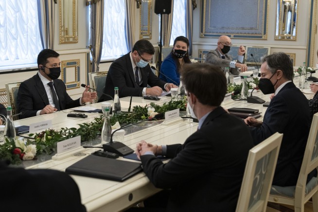 Blinken urges unity to fight 'relentless' Russian aggression