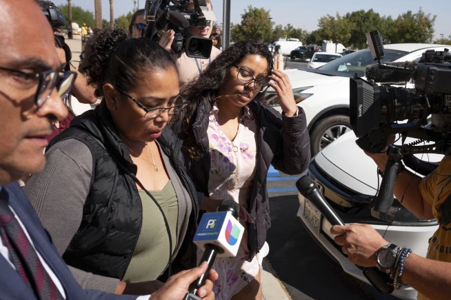 Suspect in ambush killing of LA deputy pleads not guilty due to insanity