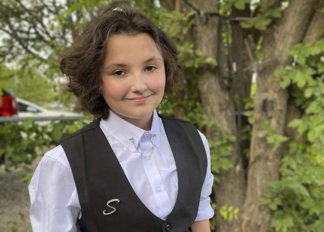 Death of nonbinary teen Nex Benedict after school fight is ruled a suicide, medical examiner says