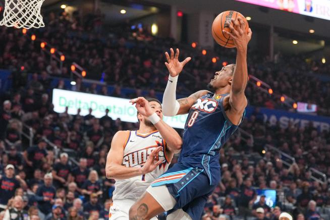 Lakers' Doncic, Thunder's Williams ruled out for Game 1 of West semifinals with hamstring injuries