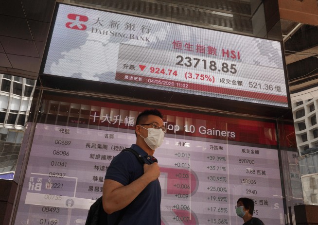 Stocks shake off an early loss and end higher, led by tech