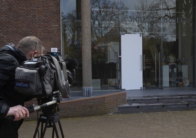 Dutch museum says van Gogh painting stolen in overnight raid