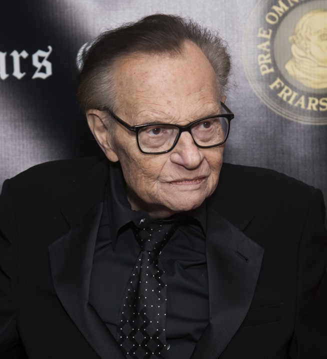 Report: Talk show host Larry King in hospital with COVID-19