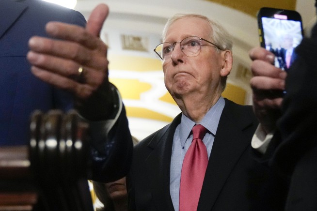McConnell tries to reassure colleagues about his health, vows to serve out term as Senate GOP leader