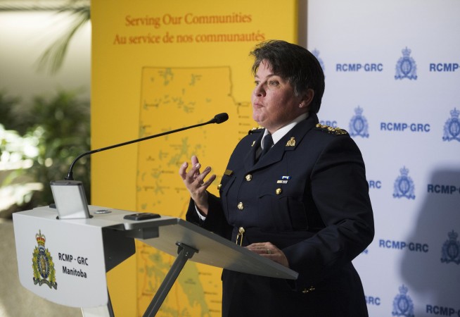 Canadian police say 2 bodies found, believed to be fugitives