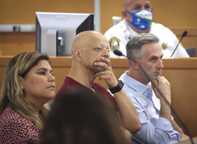 Judge: $150M initially for victims in Florida condo collapse