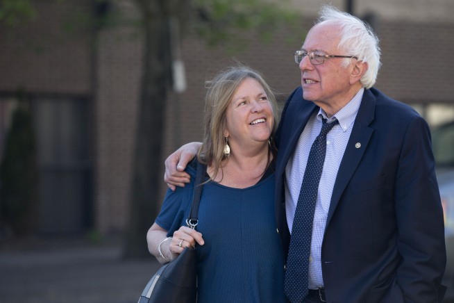 Lawyer behind Sanders' allegations has history of complaints